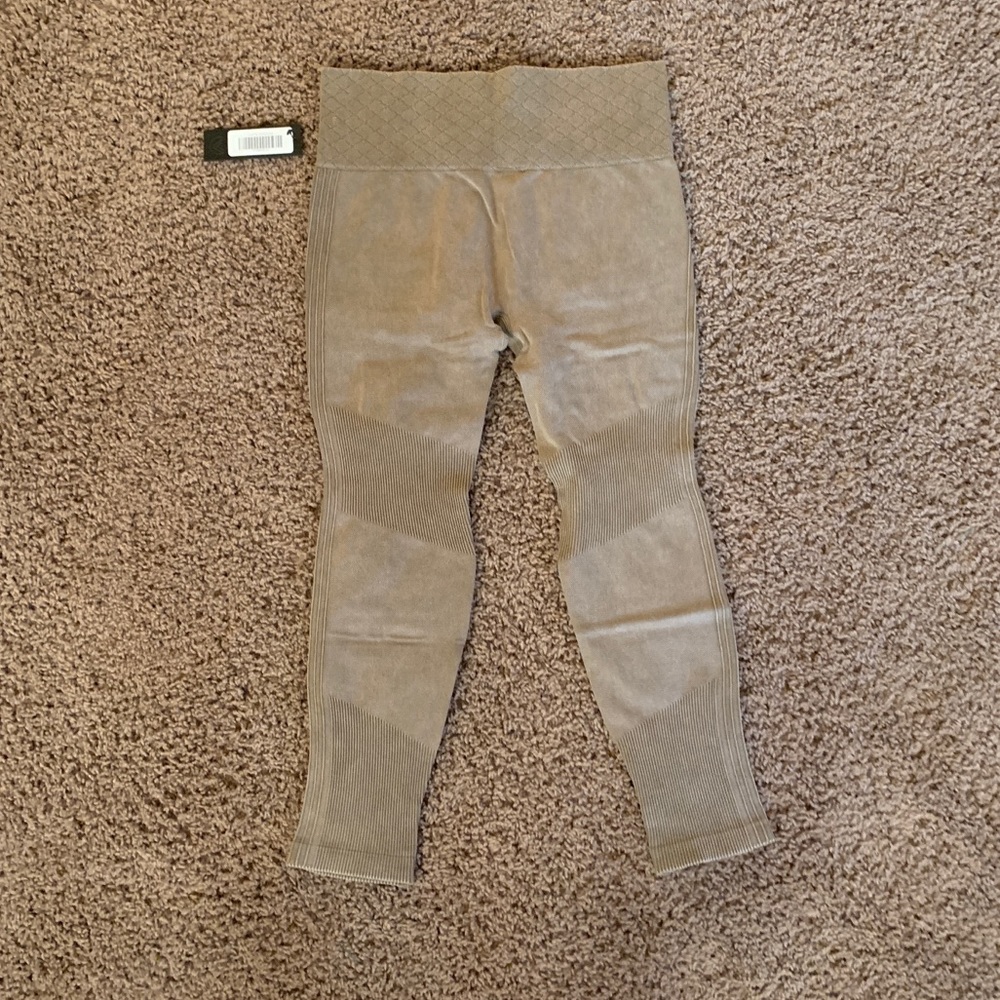 Costa Legging - Picture 4 of 6